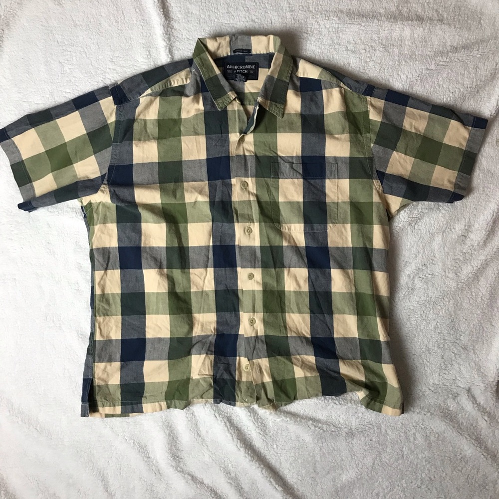 Abercrombie & Fitch Plaid short sleeve shirt